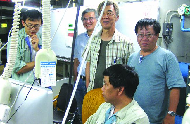 Mô phỏng thí nghiệm tổng hợp nguyên tố Md trong phòng thí nghiệm hạt nhân