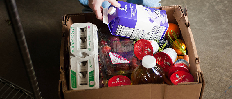 Hướng Dẫn Chi Tiết Về Quyên Góp Thực Phẩm, Quần Áo và Vật Dụng Thiết Yếu 1 Hướng Dẫn Chi Tiết Về Quyên Góp Thực Phẩm, Quần Áo và Vật Dụng Thiết Yếu