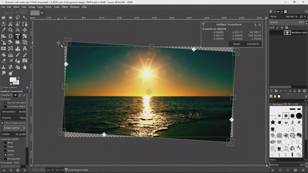 Sử dụng công cụ Rotate để xoay ảnh trong GIMP