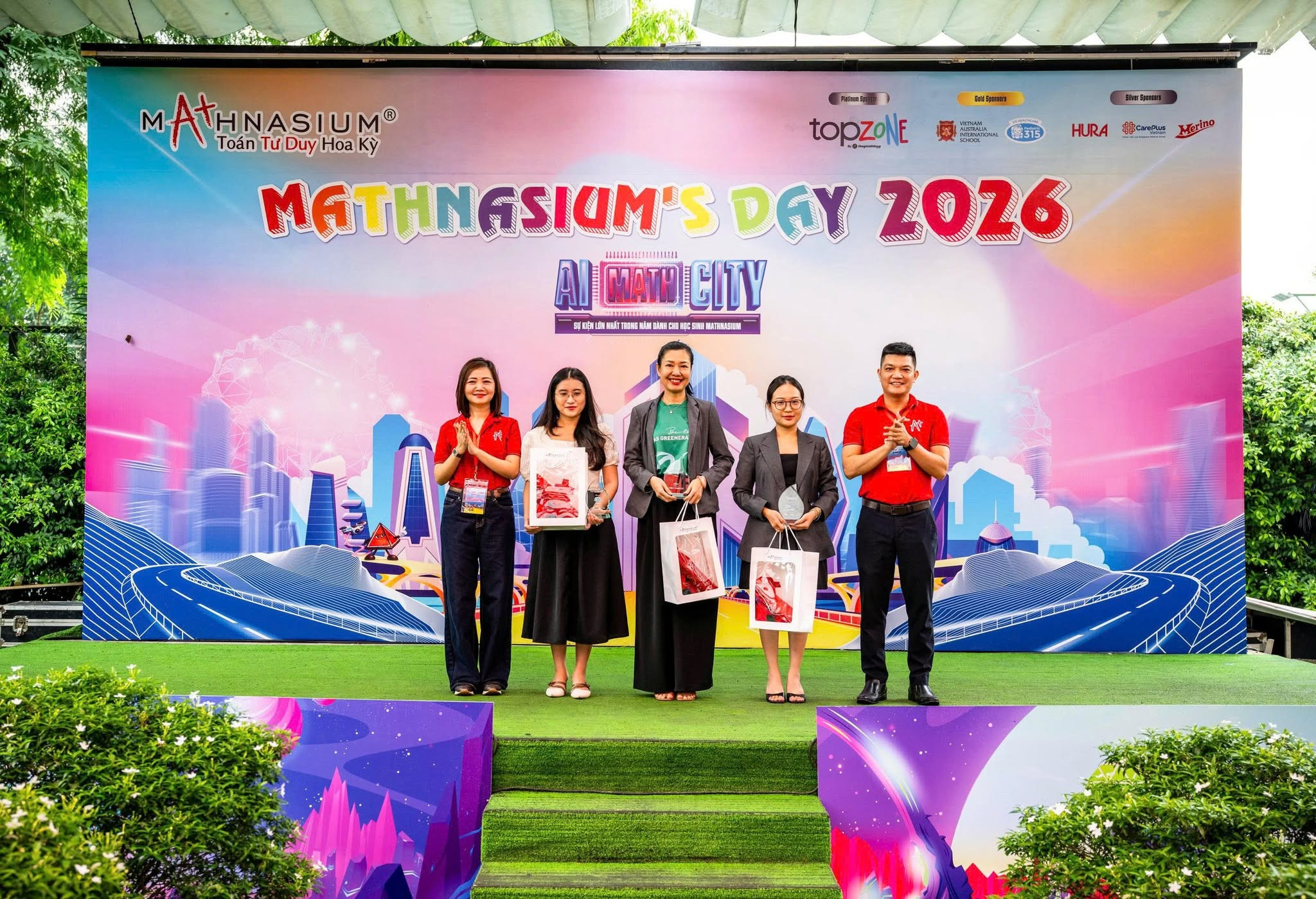 Hướng Dẫn Vẽ Sơ Đồ Tư Duy Toán 8: Nắm Vững Kiến Thức Hình Học Tứ Giác 7 7156936309958993728015652479932403987284756n
